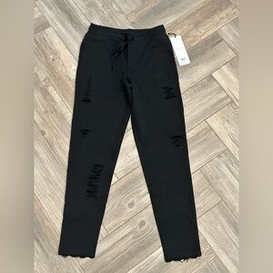 Alo Distressed Sweatpants - Small